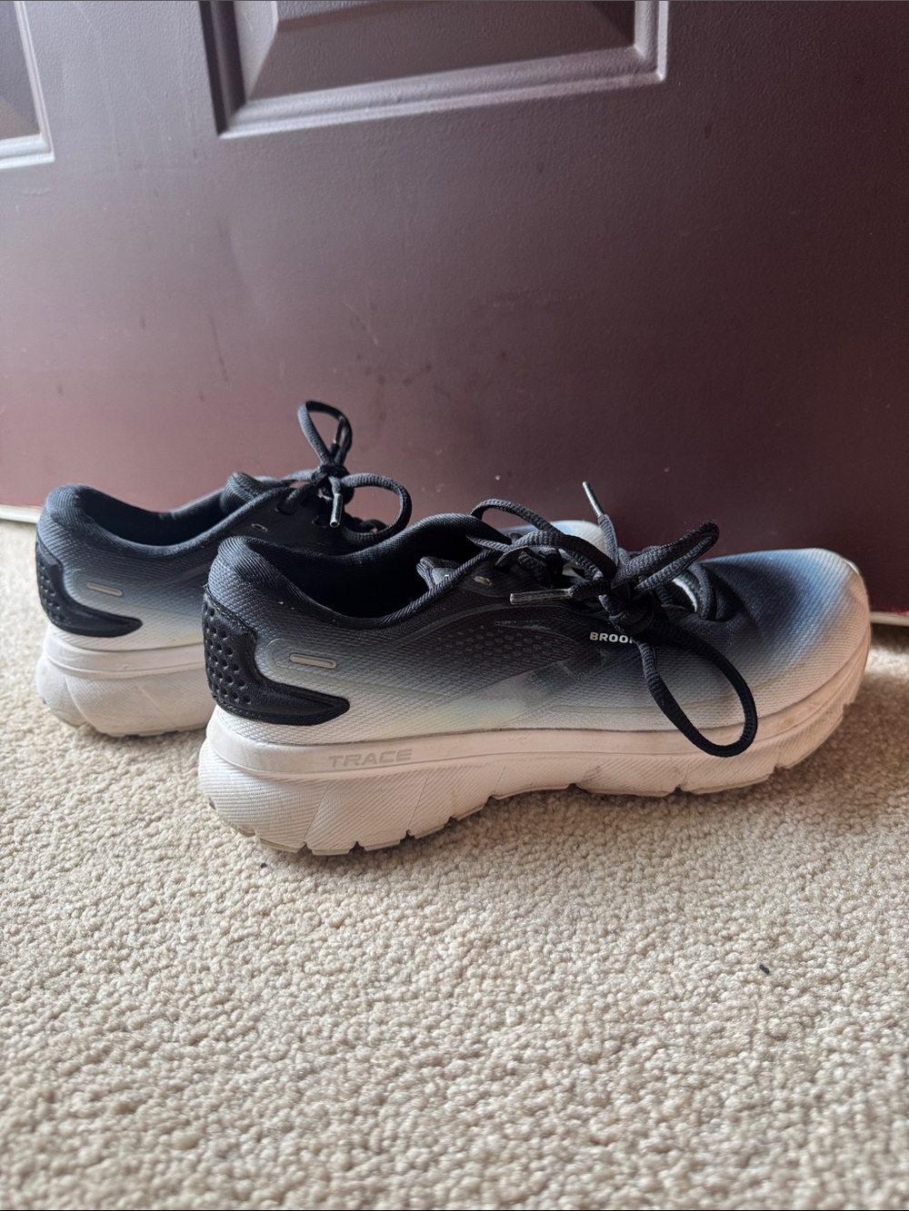 Brooks Trace 2 Women’s Running Shoes – Size 7.5